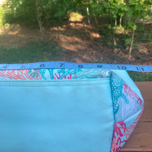 Tupperware ocean theme lunchbox - Picture 6 of 7